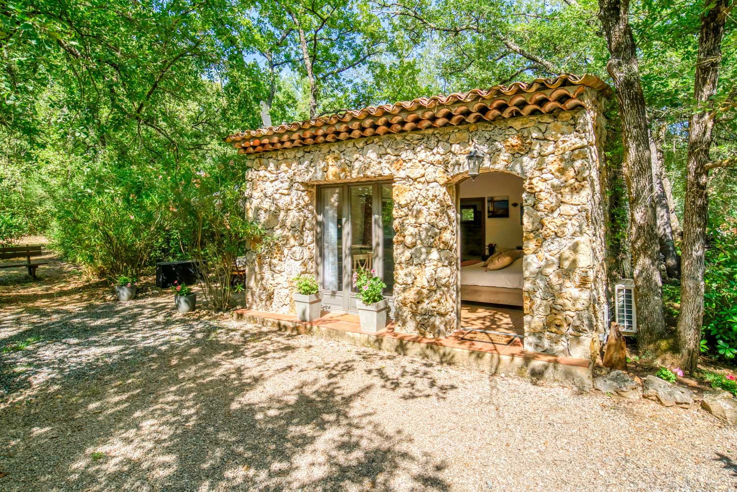 labastidedubaou_studio-lauriers-exterieur-7